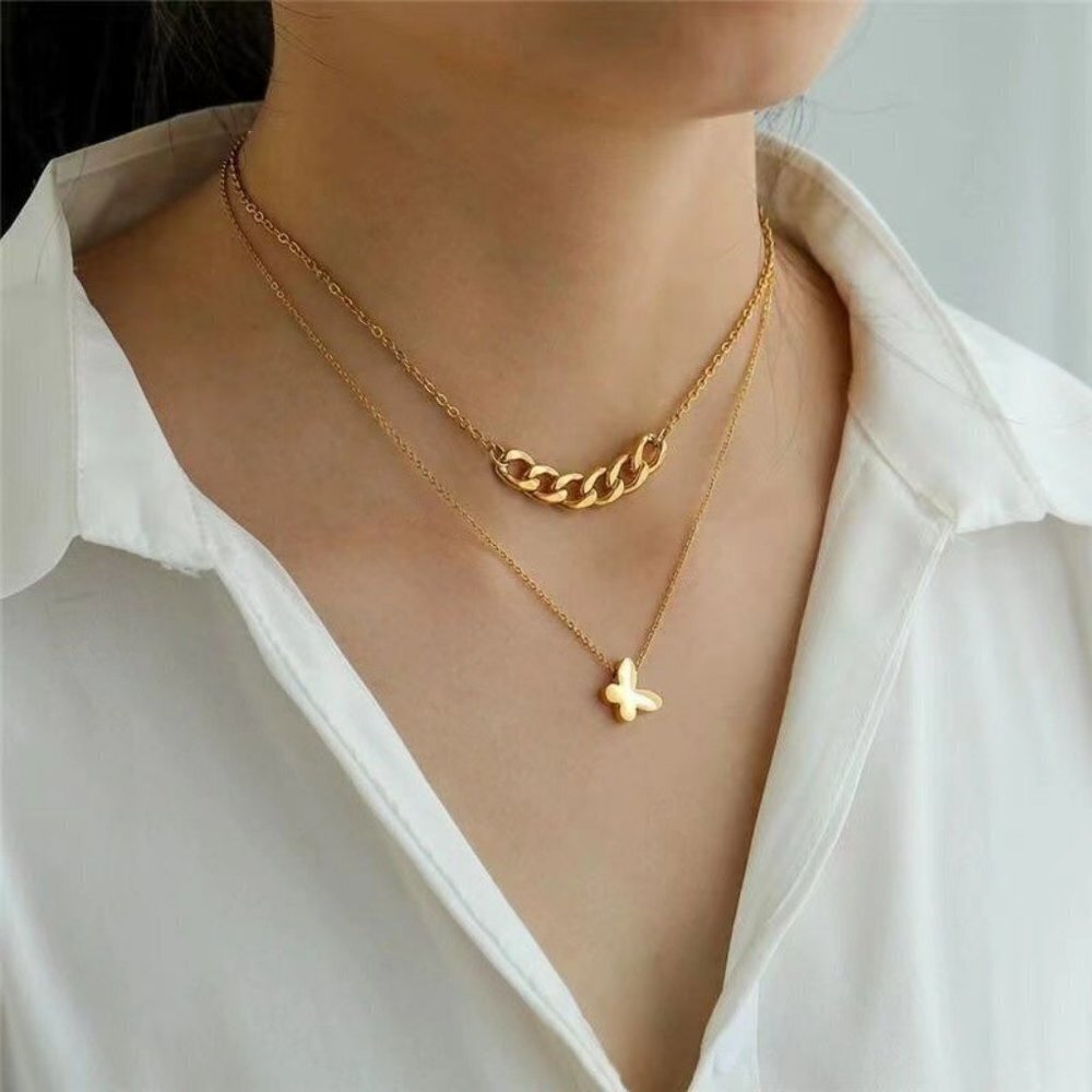 Vintage Multilayer Butterfly Necklace - Picture 1 of 6